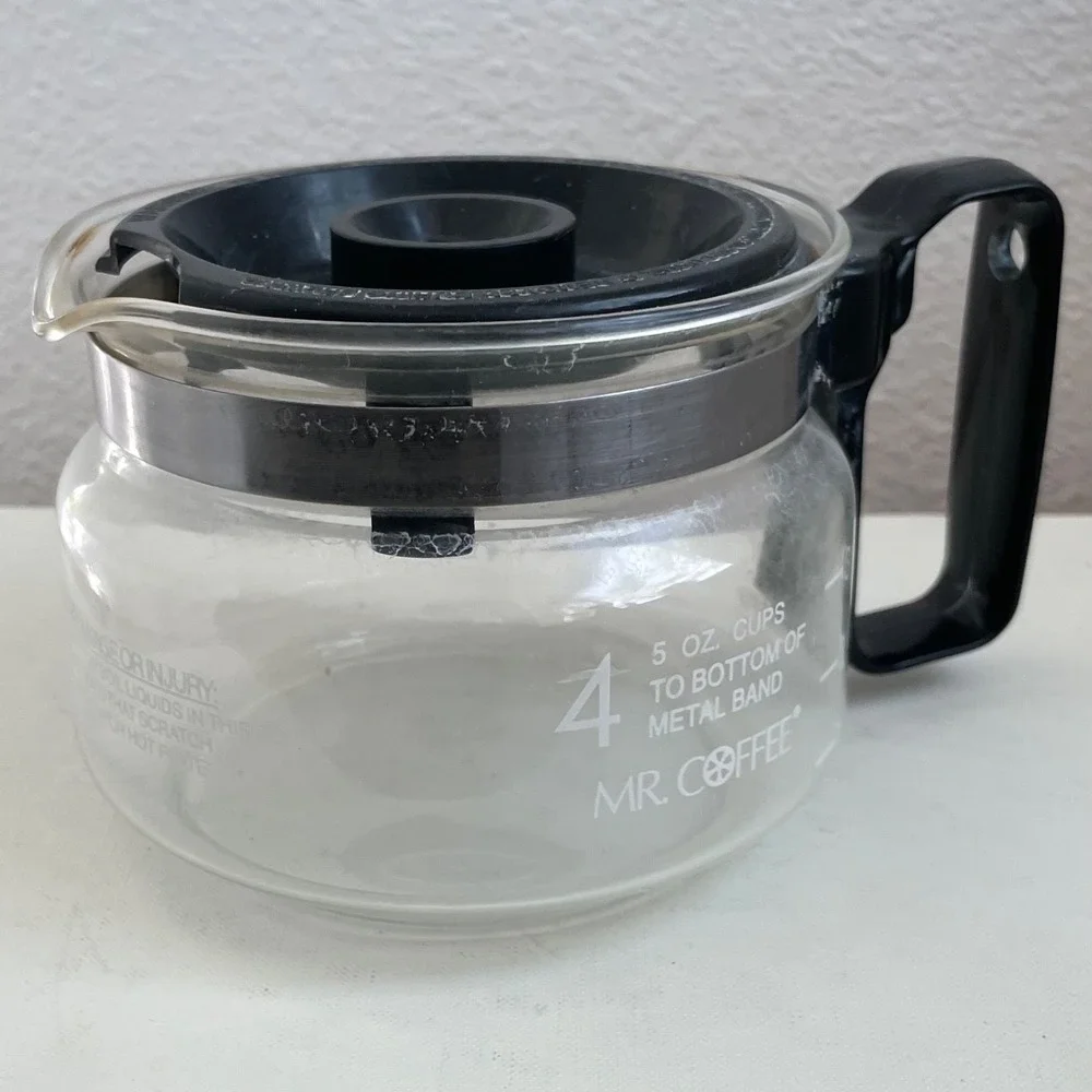 MR COFFEE 4 CUP GLASS REPLACEMENT POT CARAFE DECANTER BLACK Lid W/ Handle